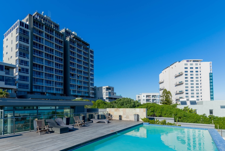 1 Bedroom Property for Sale in Bloubergstrand Western Cape